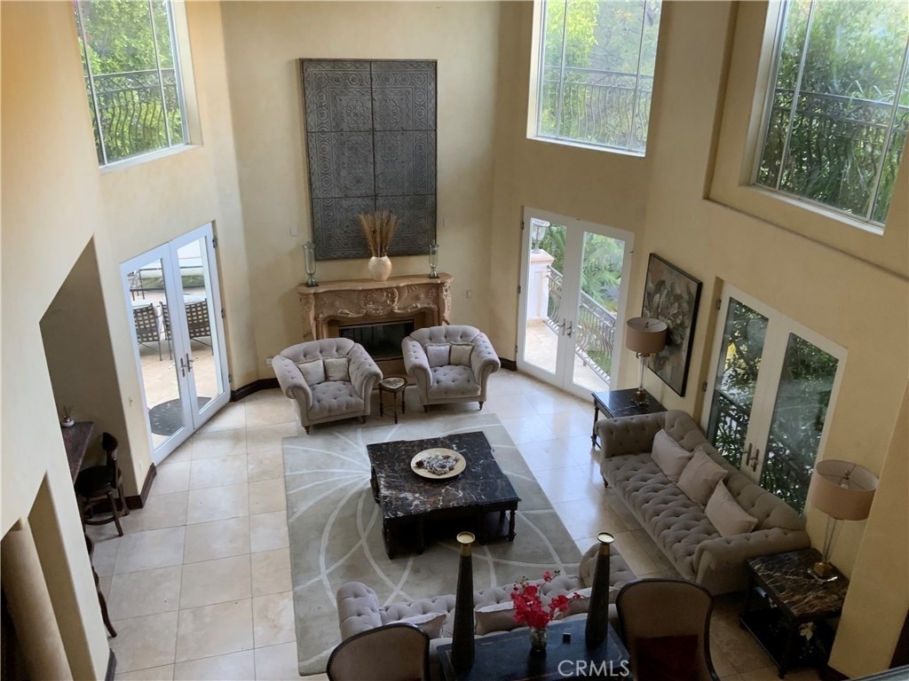 1441 Robmar - Photo 7