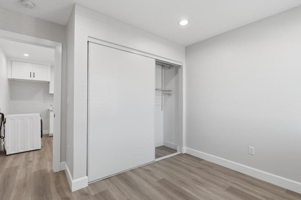 10788 Mercer Avenue - Photo 13