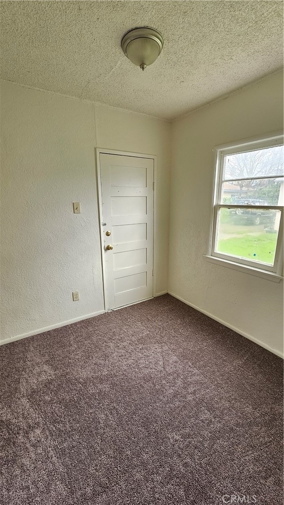 1410 Canyon - Photo 2