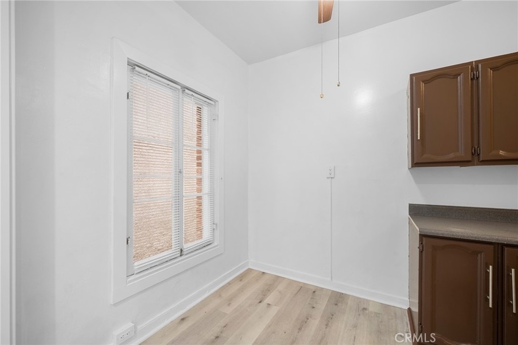 131 S Jackson Street - Photo 8