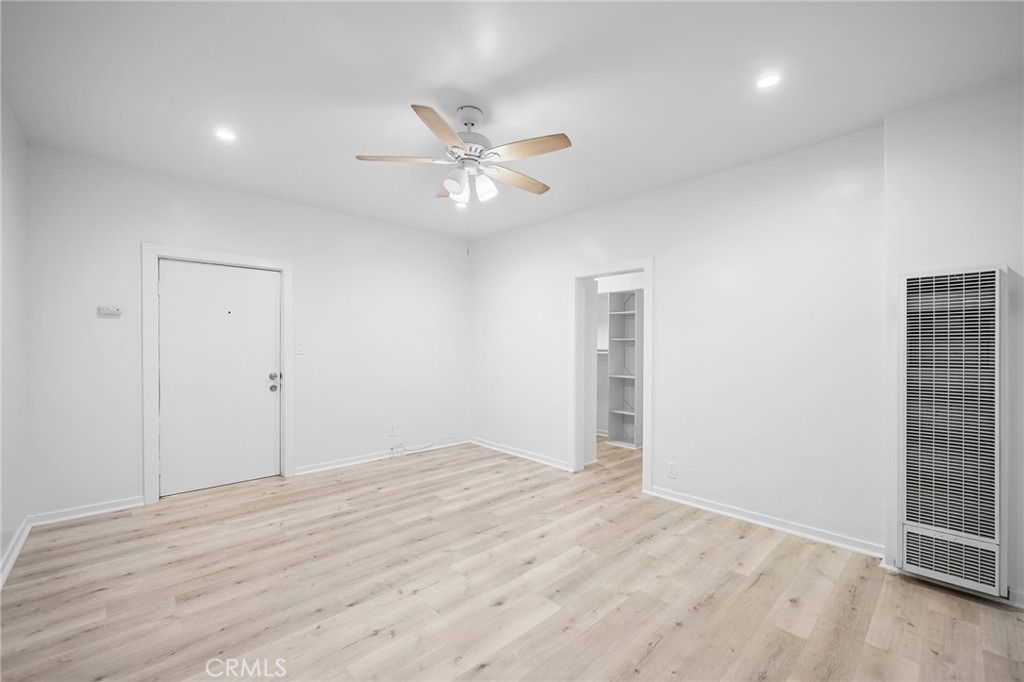 131 S Jackson Street - Photo 5