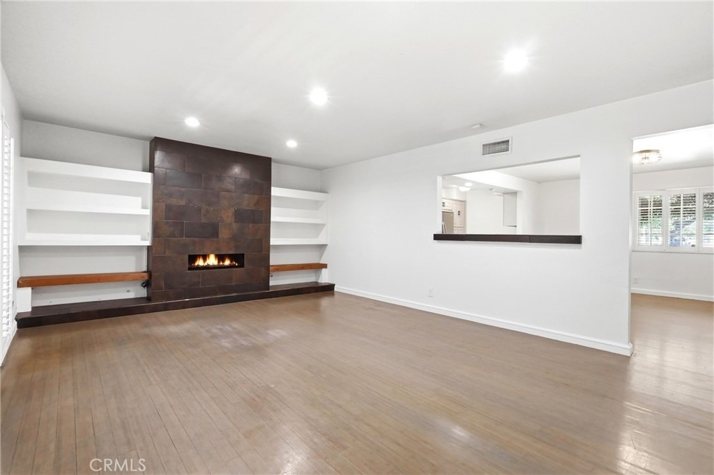 524 E Ghent - Photo 11