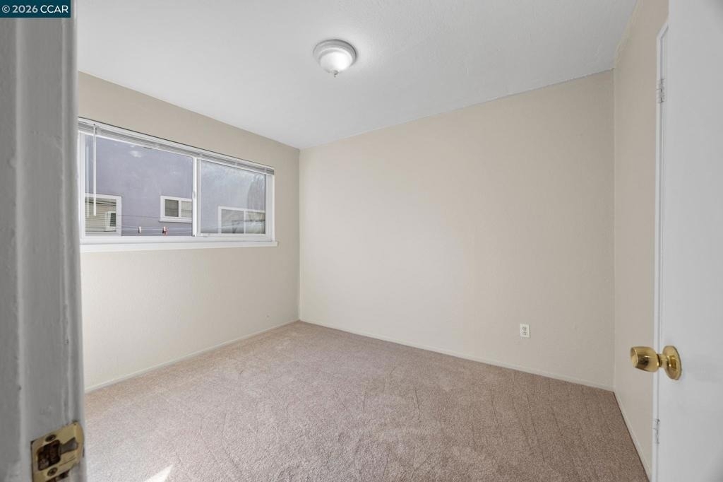 2756 Argyll Ave - Photo 13