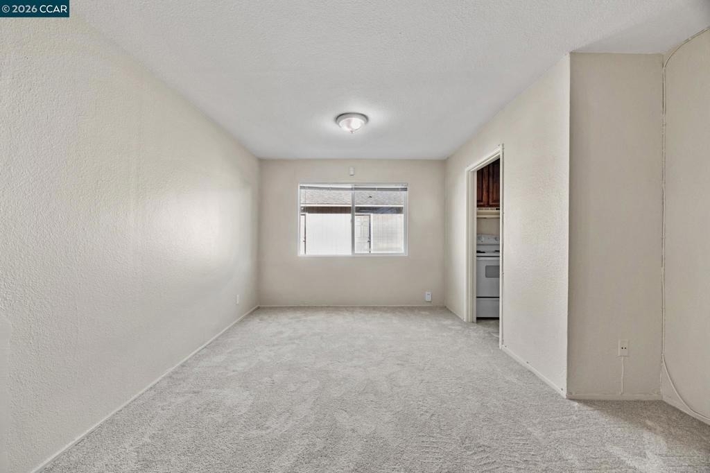 2756 Argyll Ave - Photo 15