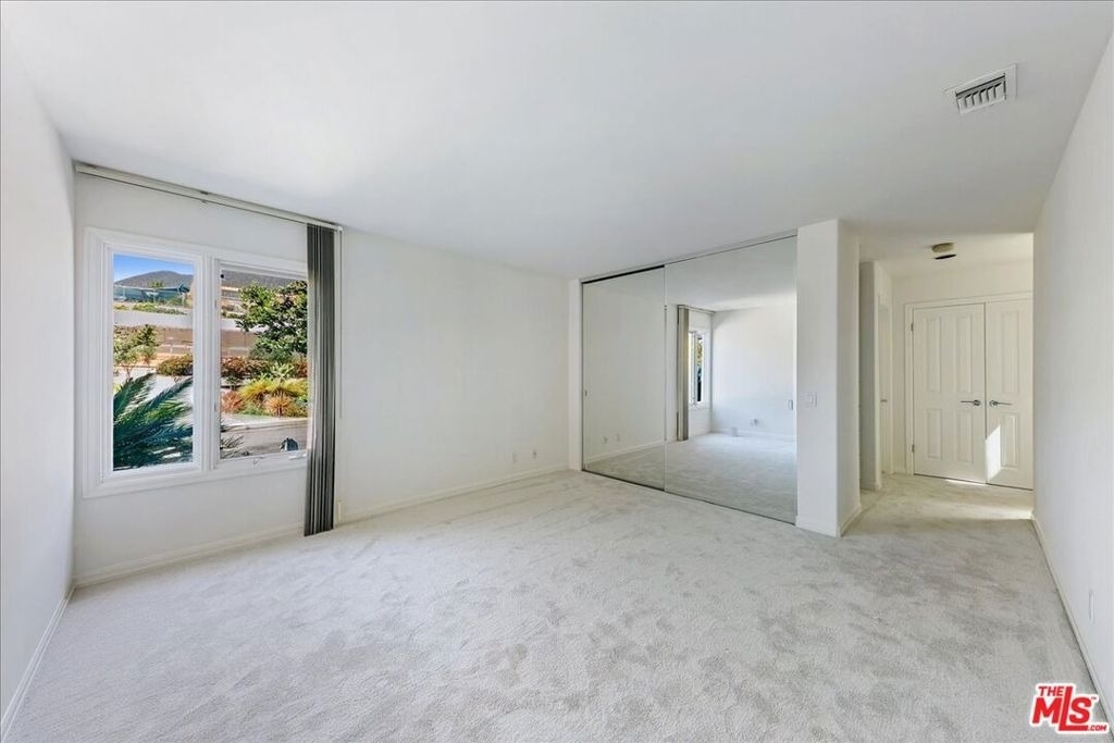 18244 Coastline Drive - Photo 9