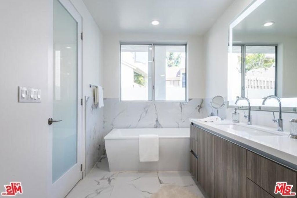 12045 Guerin Street - Photo 11