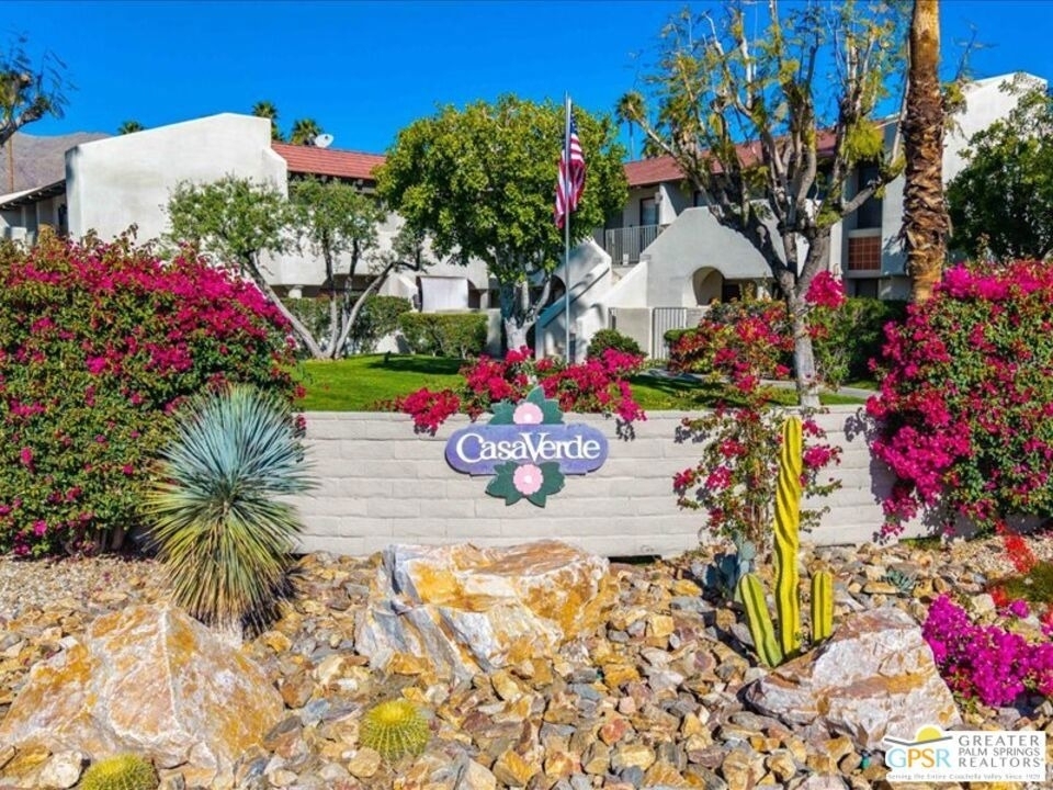 351 N Hermosa Drive - Photo 31