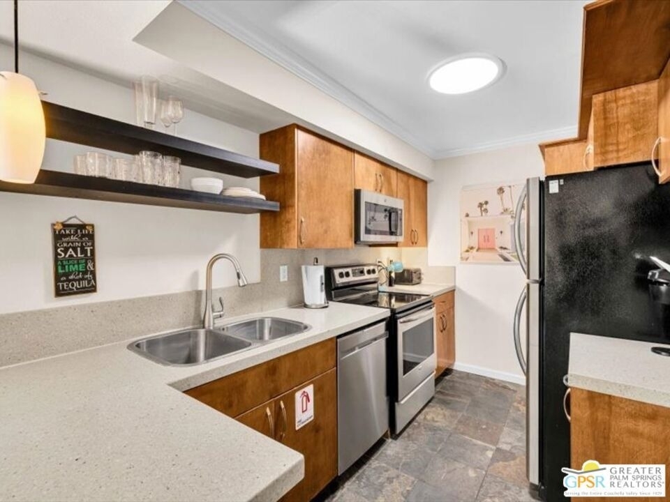 351 N Hermosa Drive - Photo 5