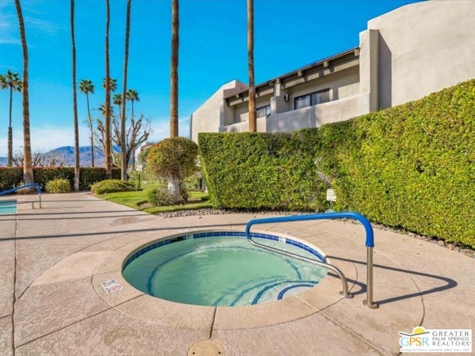 351 N Hermosa Drive - Photo 19