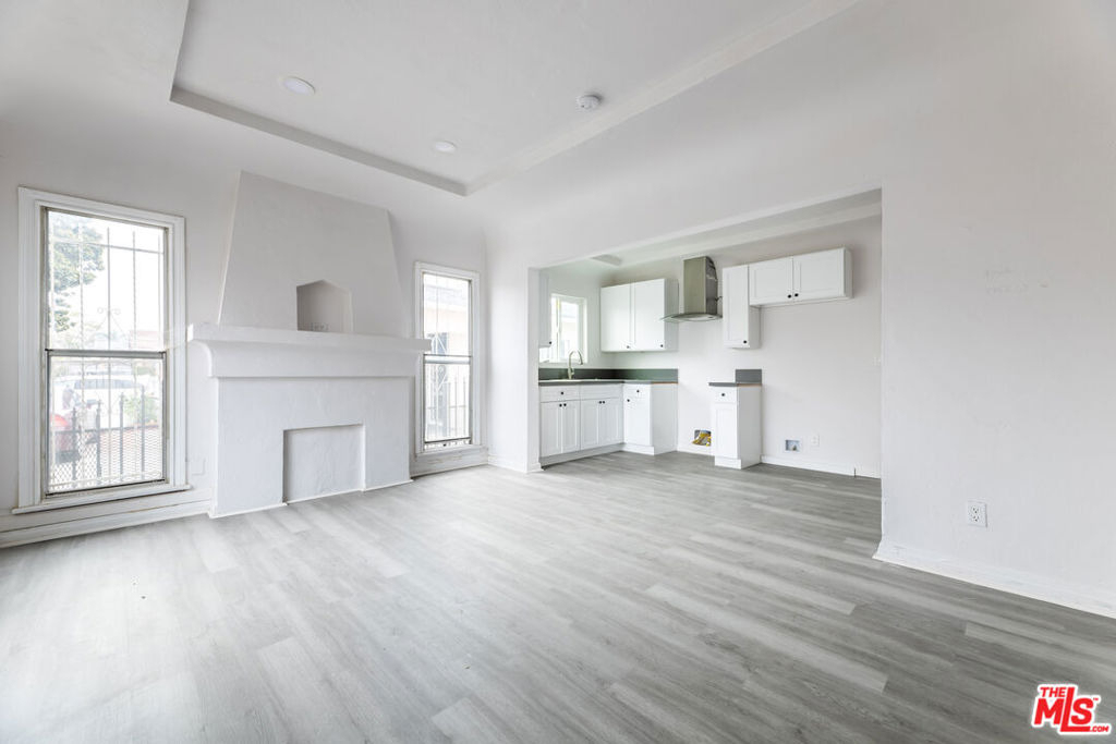 138 W 82nd Street - Photo 15