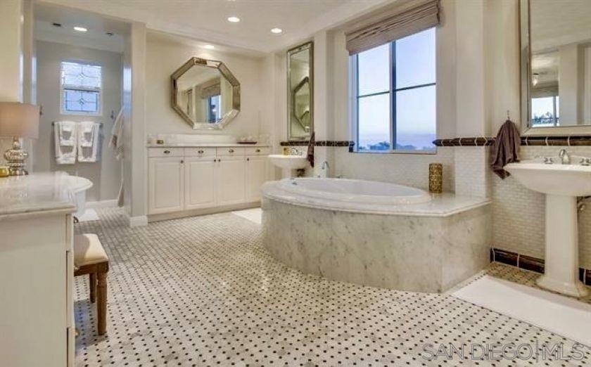 1463 Paseo De Las Flores - Photo 32