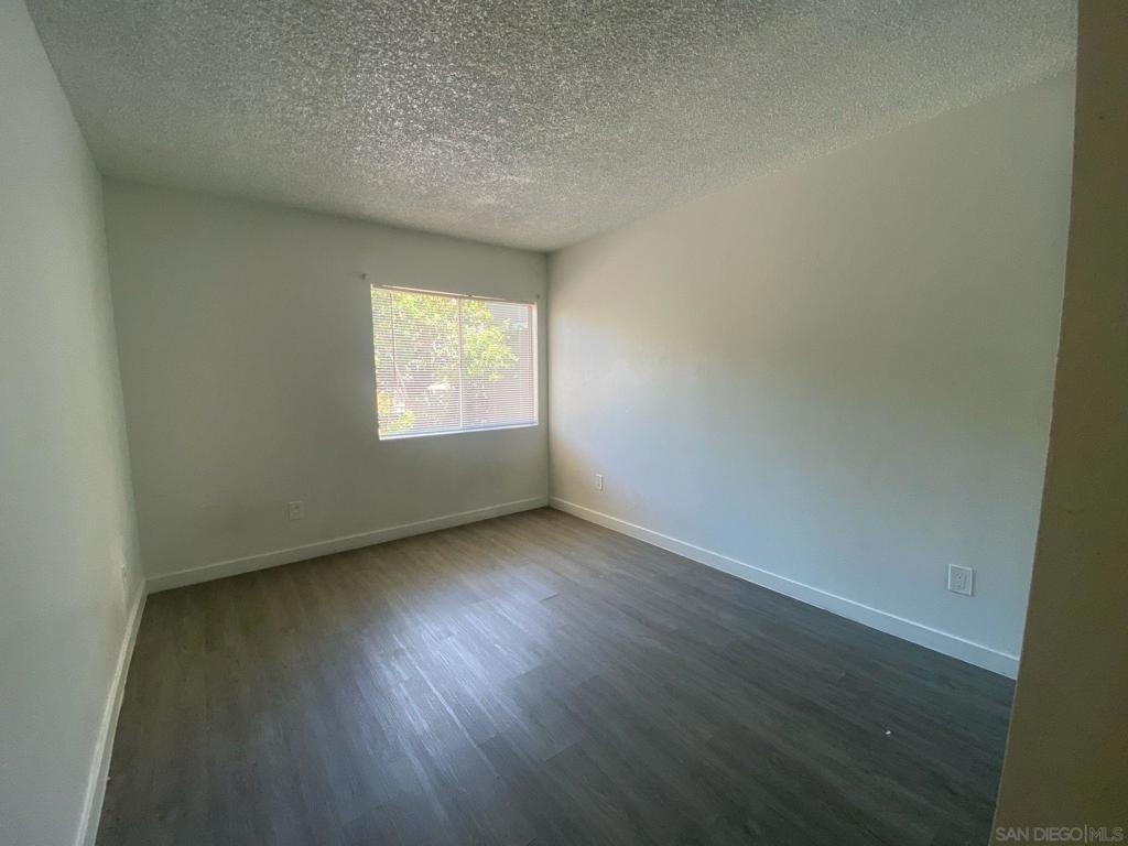 702 R Ave - Photo 6