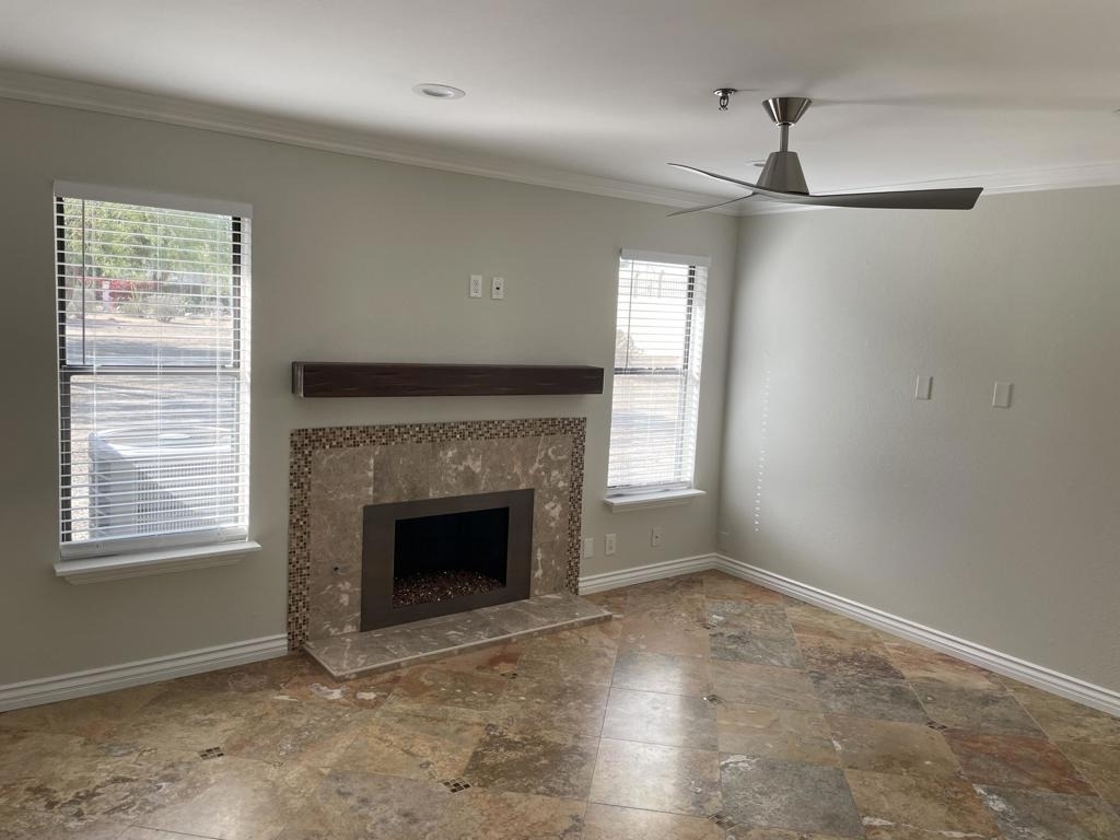 43376 Cook Street - Photo 3