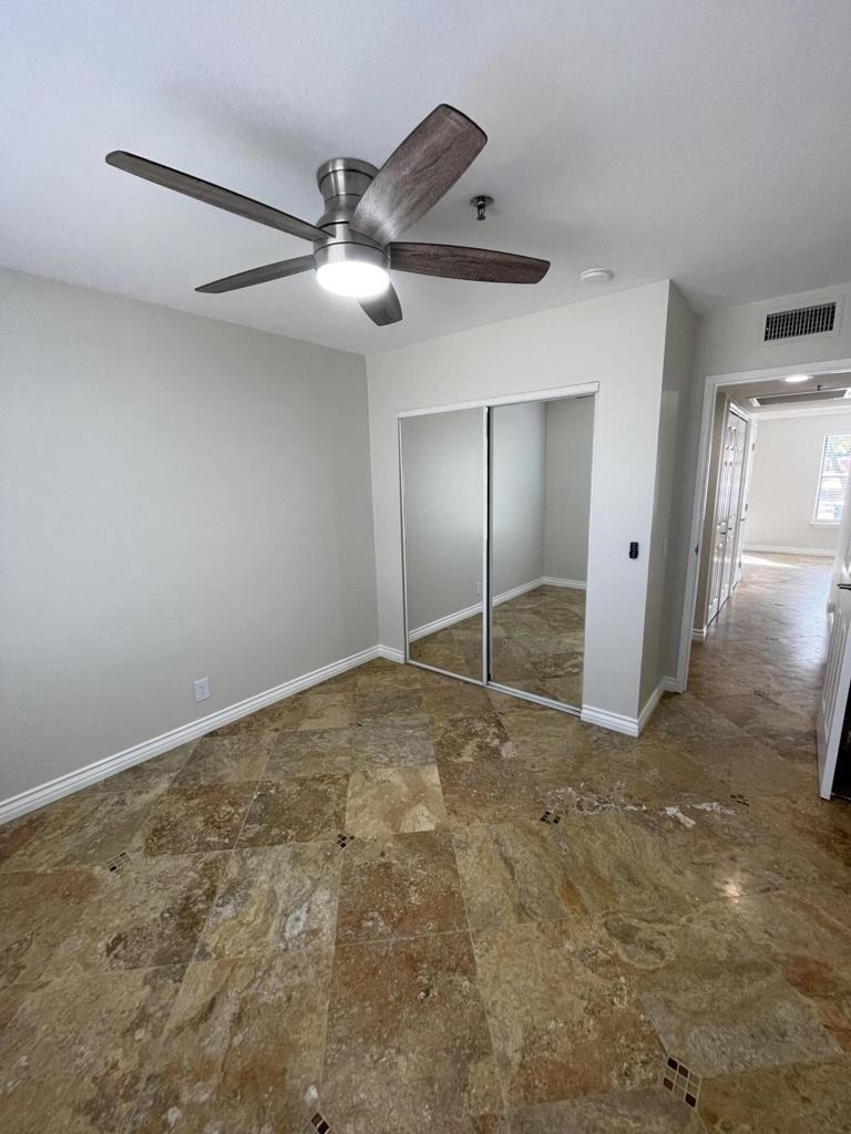 43376 Cook Street - Photo 17
