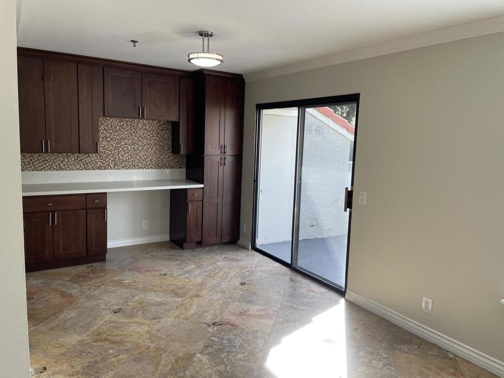 43376 Cook Street - Photo 9