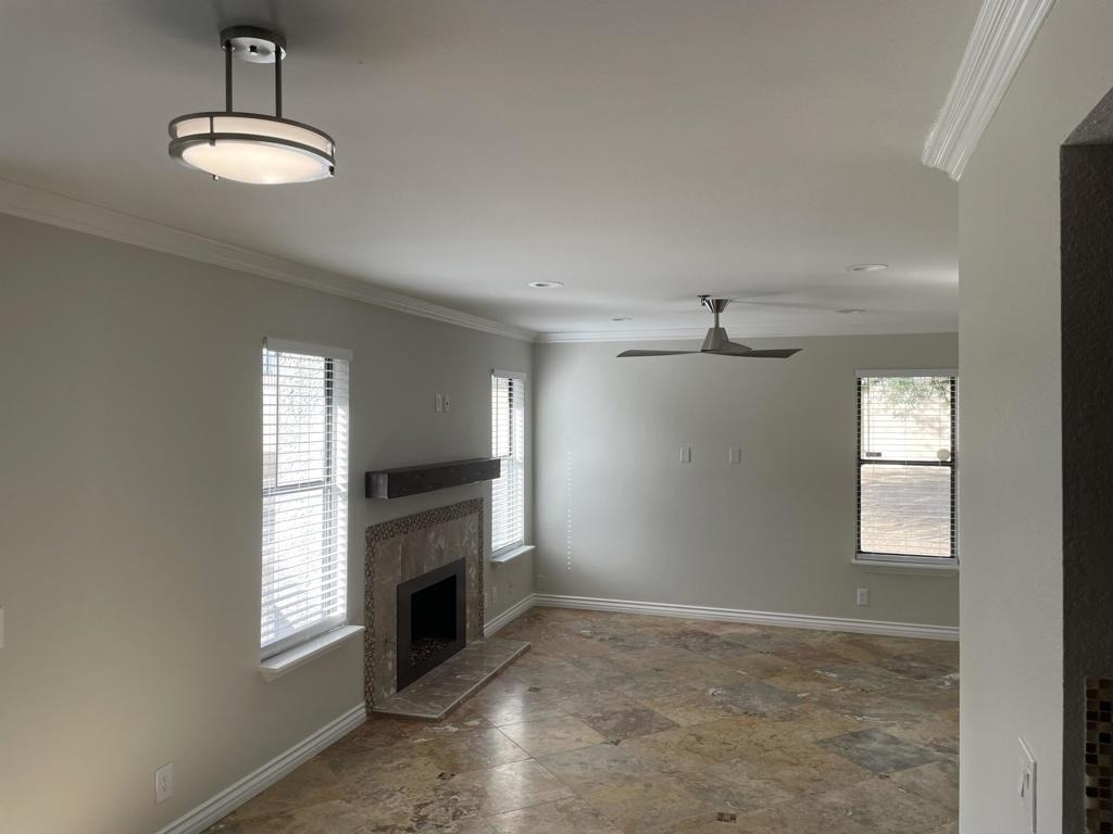 43376 Cook Street - Photo 8