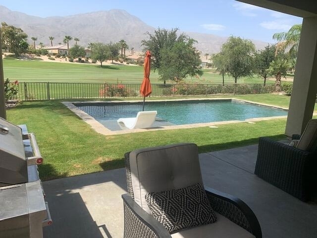 81225 Red Rock Road - Photo 0