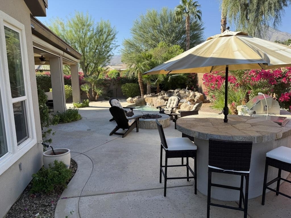 81450 Moonstone Court - Photo 1