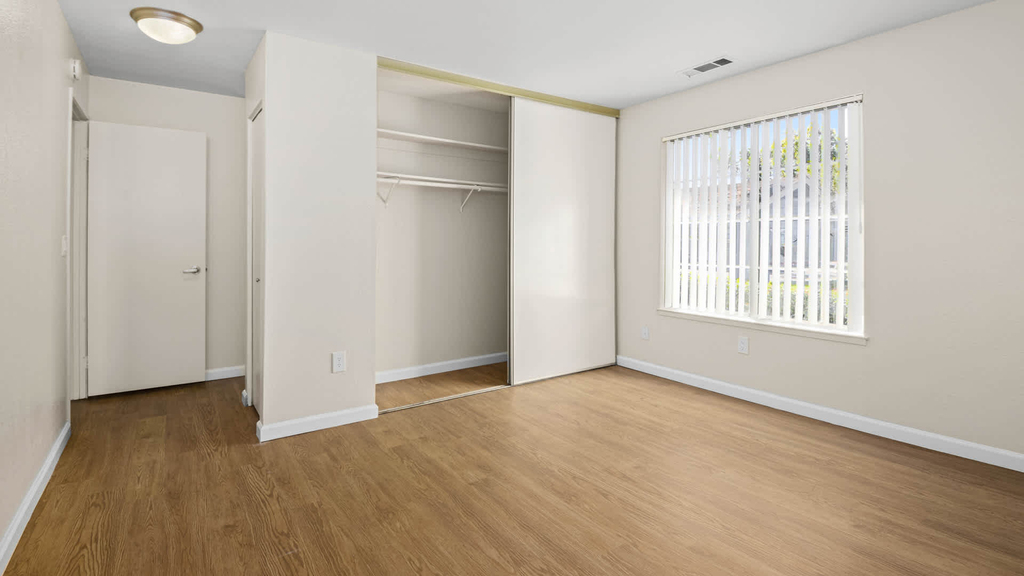 244 Rock Harbor Lane - Photo 24