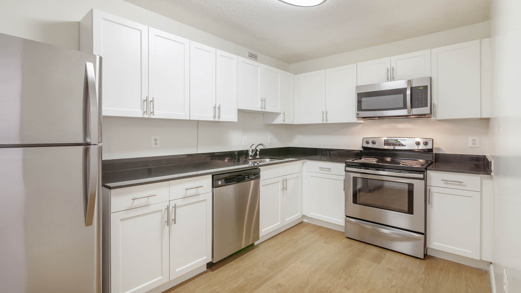 4850 Connecticut Ave. Nw - Photo 56