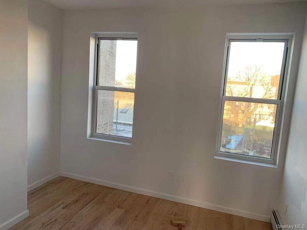 45th Street - Photo 3