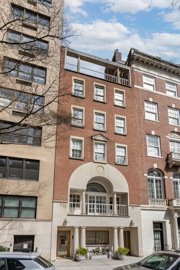 7 E 69th St - Photo 22