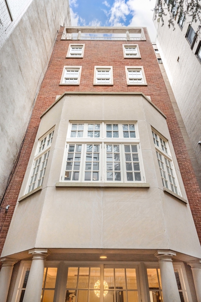 7 E 69th St - Photo 19