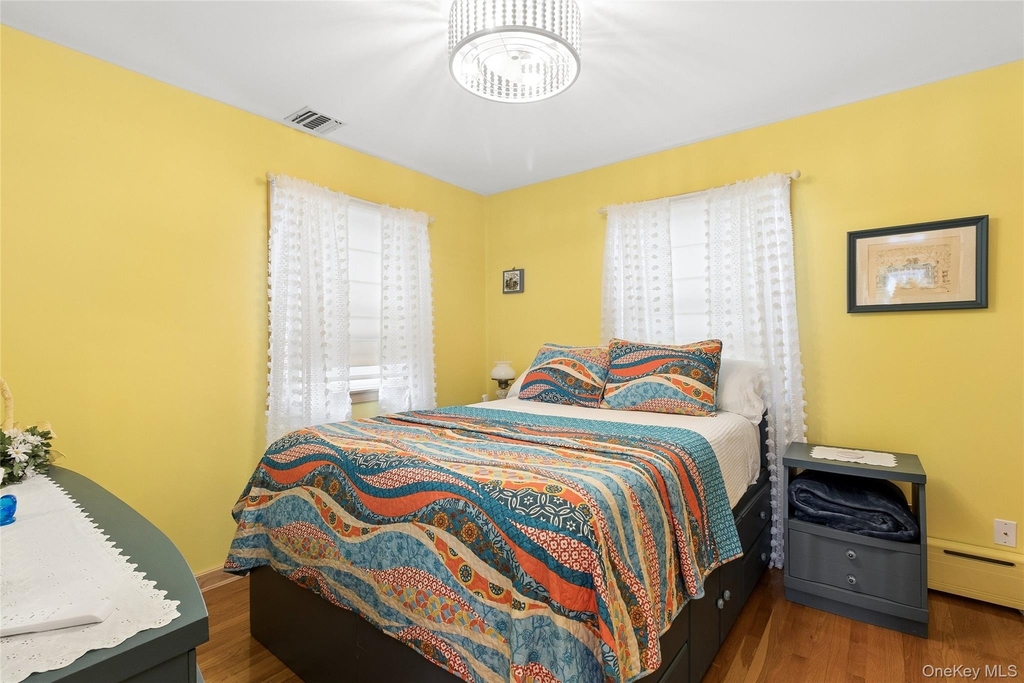1050 Pine Avenue - Photo 14