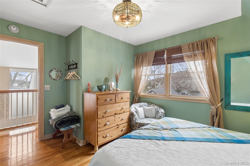 1050 Pine Avenue - Photo 18