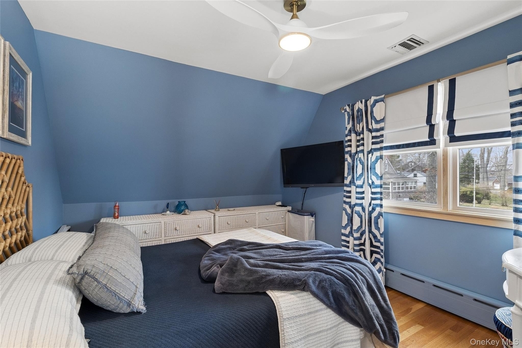 1050 Pine Avenue - Photo 16