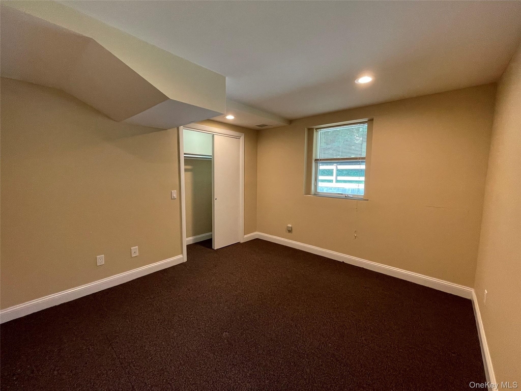 328 E Broadway - Photo 25