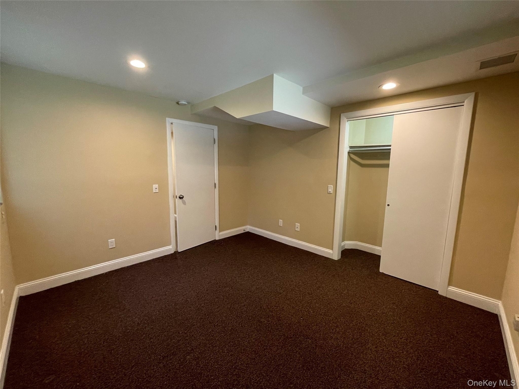 328 E Broadway - Photo 26