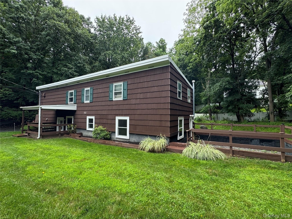 328 E Broadway - Photo 7