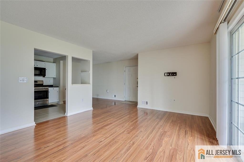69 Amberly Court - Photo 5