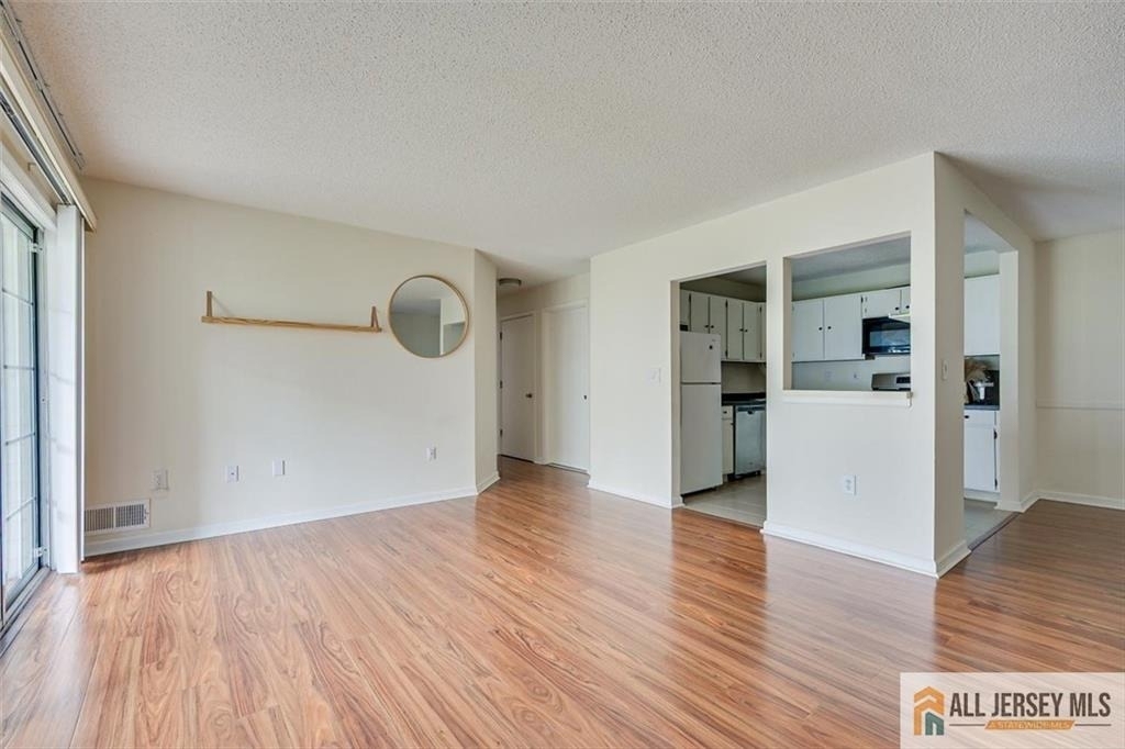 69 Amberly Court - Photo 4