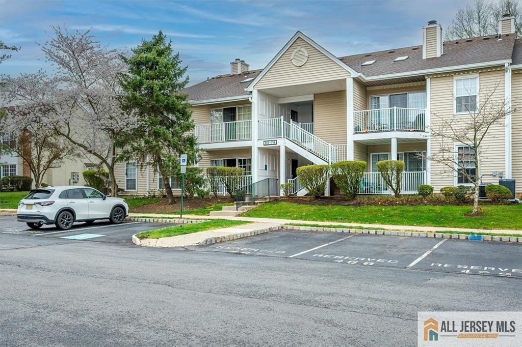 69 Amberly Court - Photo 1