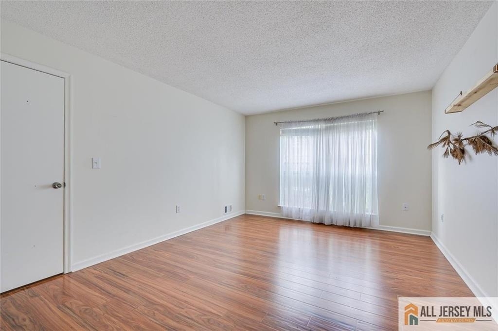 69 Amberly Court - Photo 12