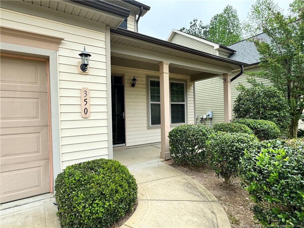 350 River Oak Street - Photo 2