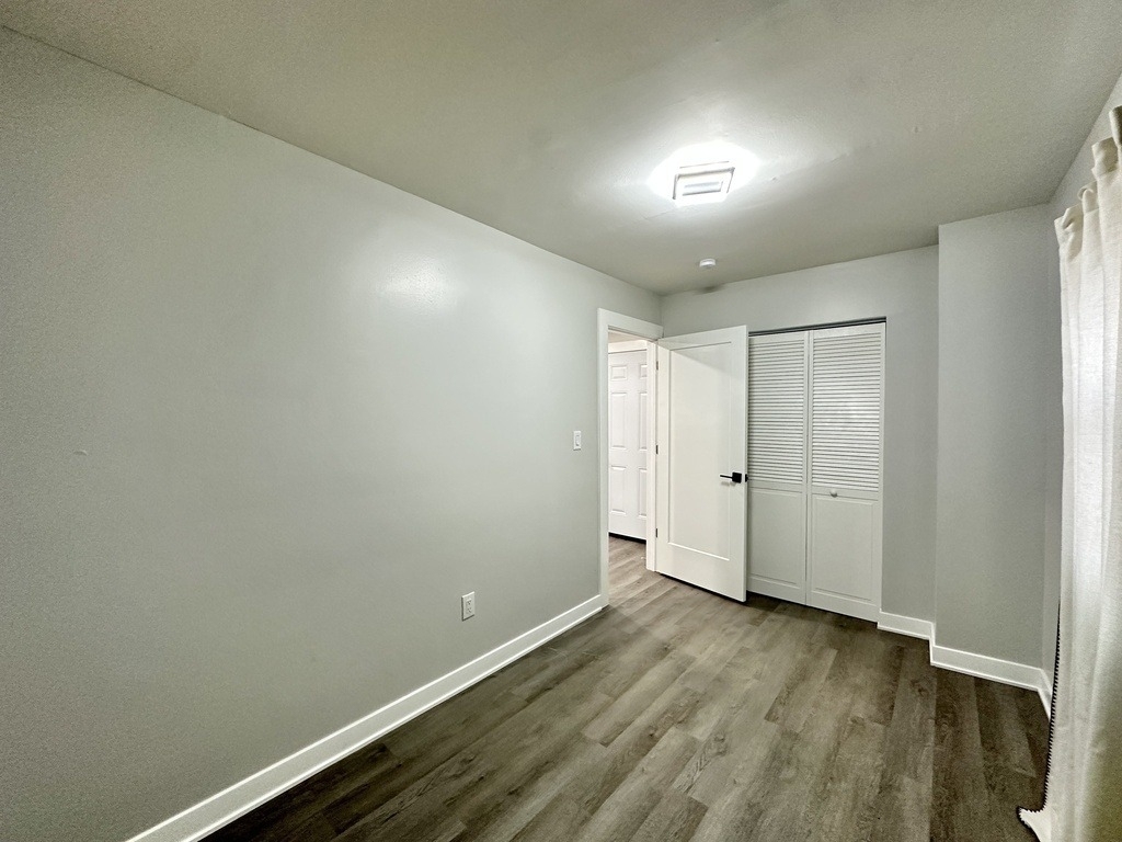 1937 W Grand Avenue - Photo 15