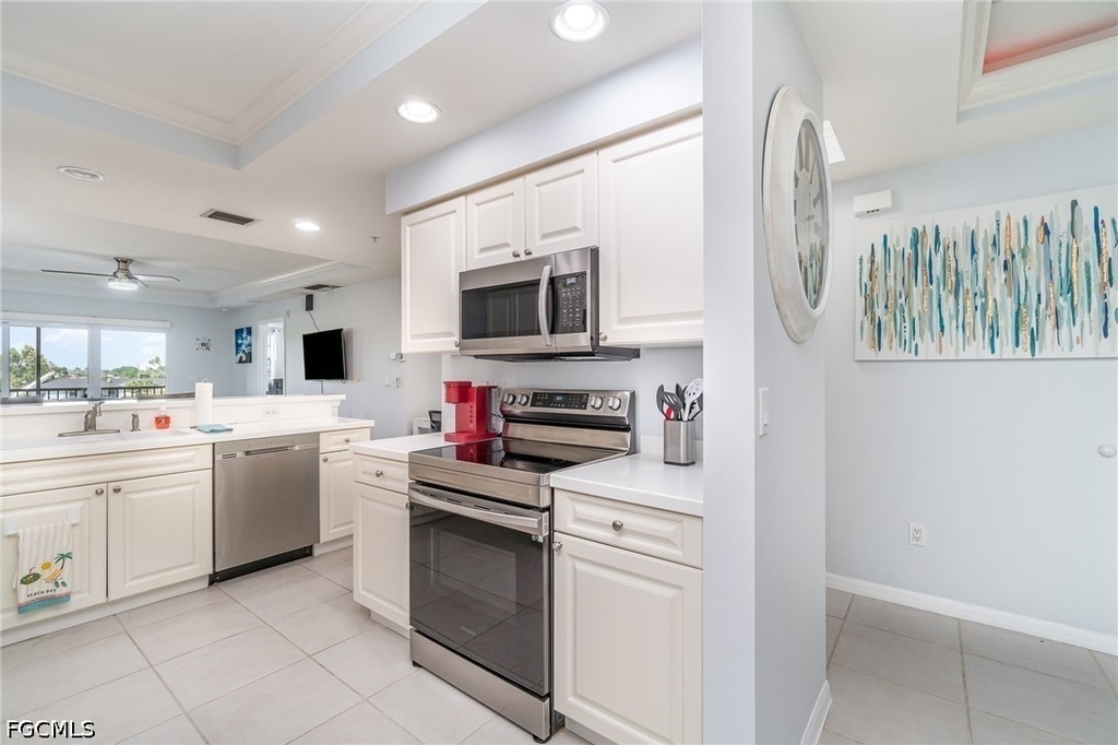 1781 Four Mile Cove Parkway - Photo 3