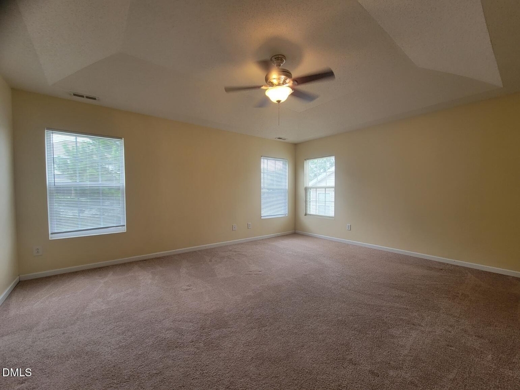 609 Magna Drive - Photo 11