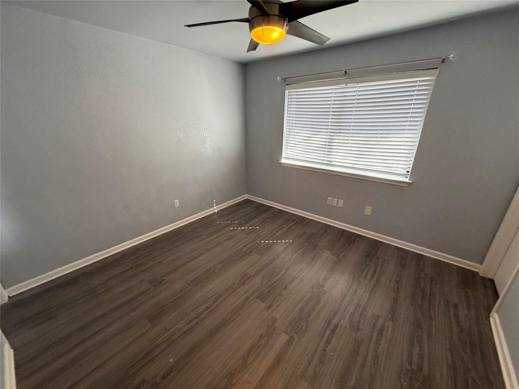 1431 Hyridge Cir - Photo 6