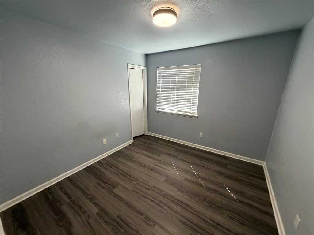 1431 Hyridge Cir - Photo 4