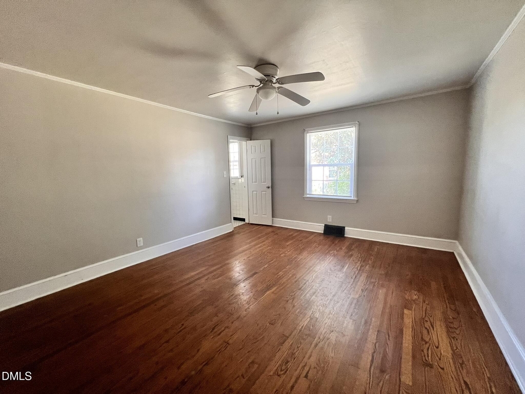 807 N Ellis Avenue - Photo 13
