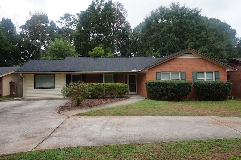 1403 Stephens Drive Ne - Photo 0