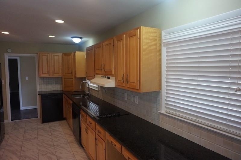 1403 Stephens Drive Ne - Photo 2