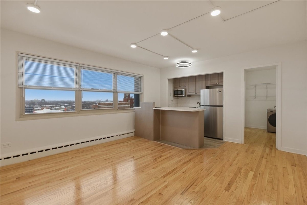 5630 N Sheridan Road - Photo 4