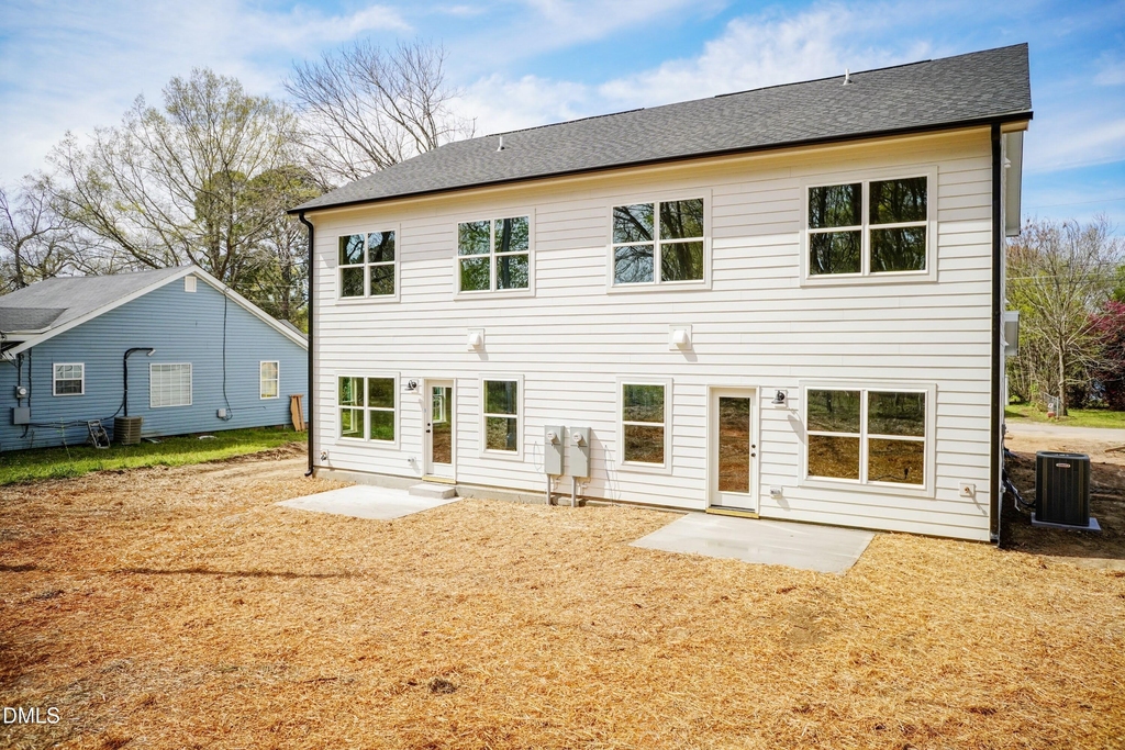 818 N Taylor Street - Photo 31