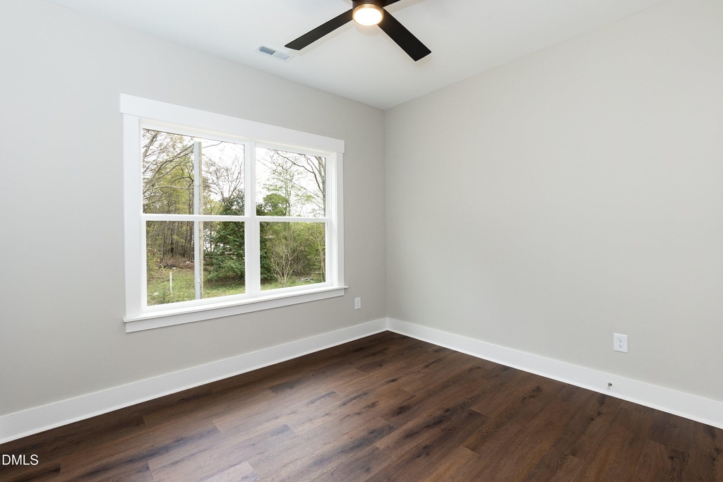 818 N Taylor Street - Photo 25
