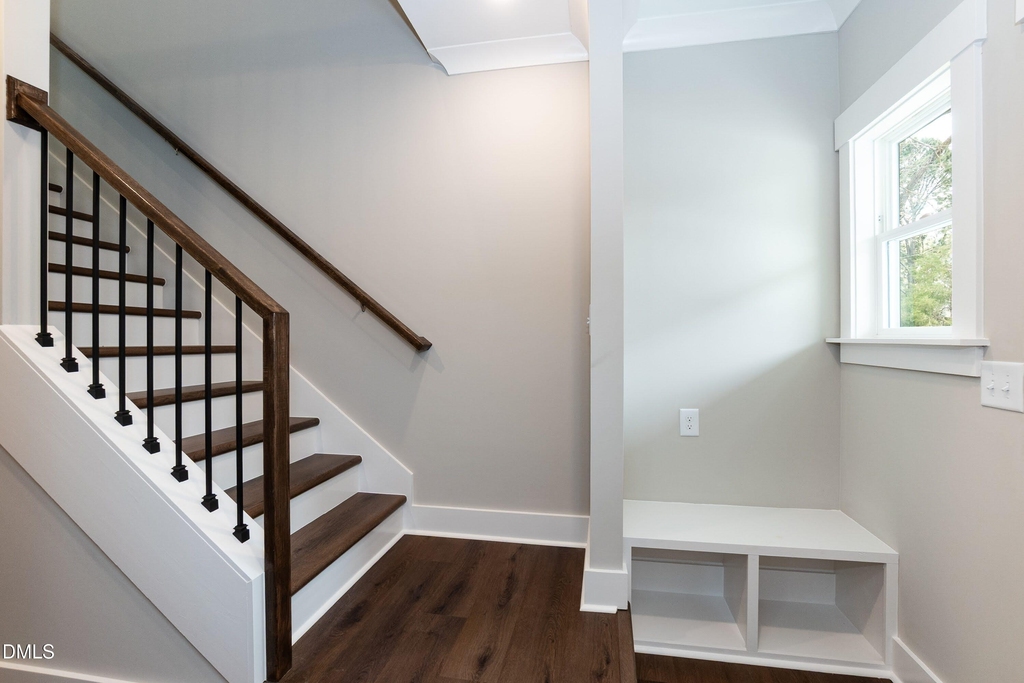 818 N Taylor Street - Photo 17